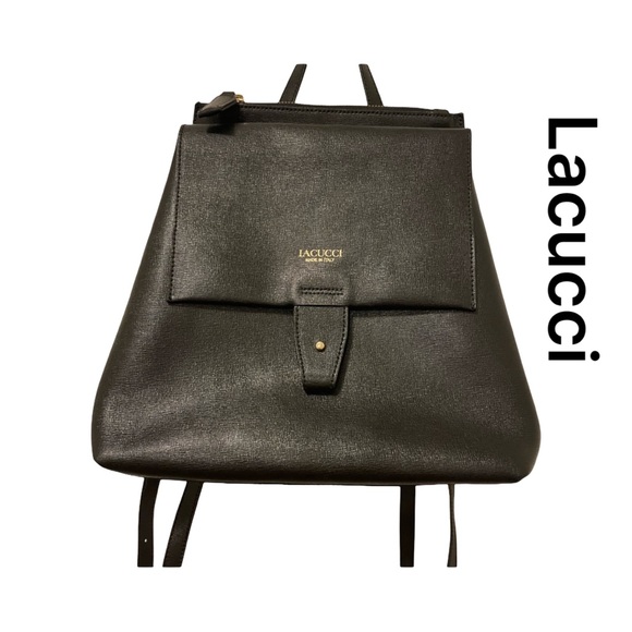 Lacucci leather backpack style purse in black with interior zip pocket - Picture 1 of 14